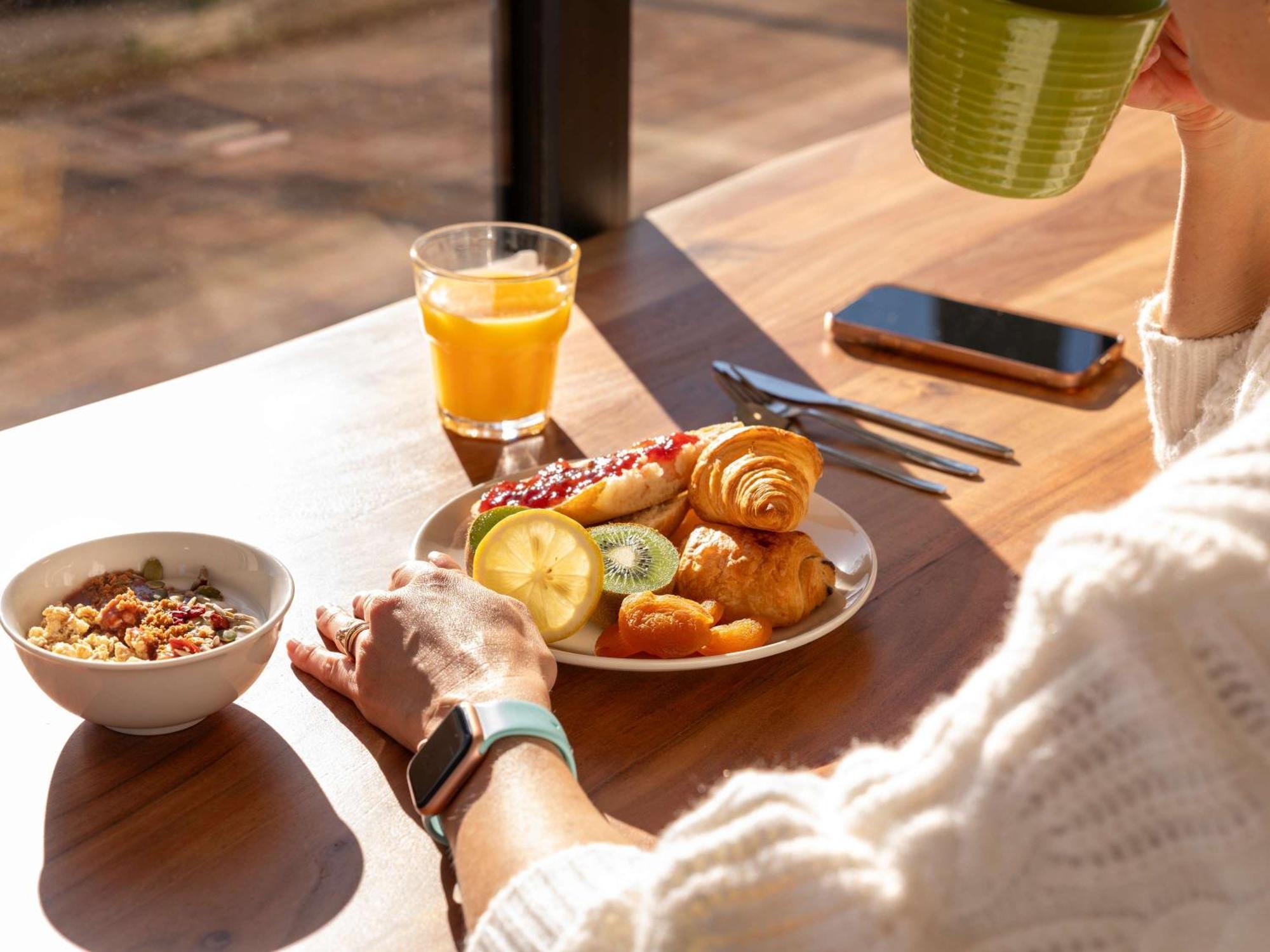 Ibis Styles Cabries Aix-En-Provence Tgv Hotell Eksteriør bilde