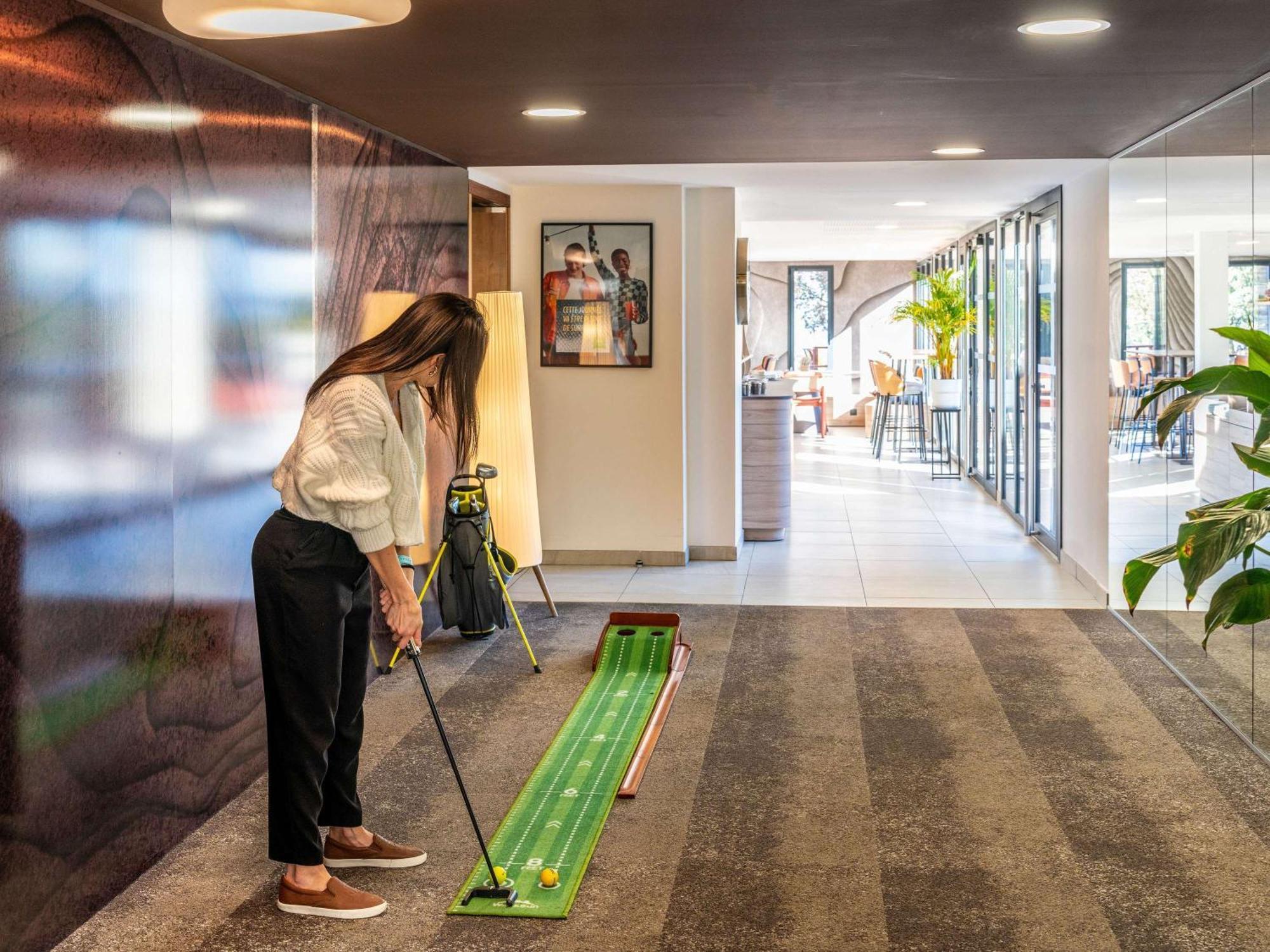 Ibis Styles Cabries Aix-En-Provence Tgv Hotell Eksteriør bilde